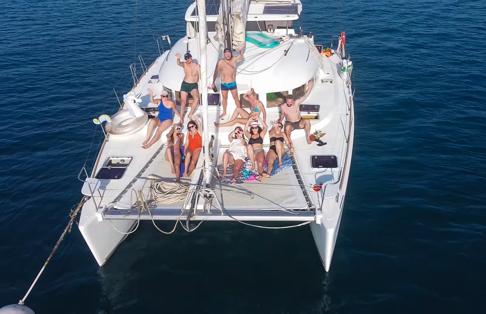 Grupul Dream Sails împreună pe catamaran
